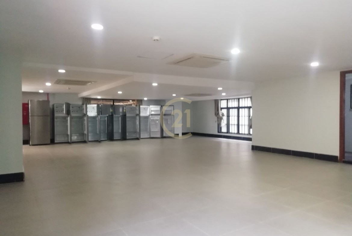 whole building for rent with some furniture