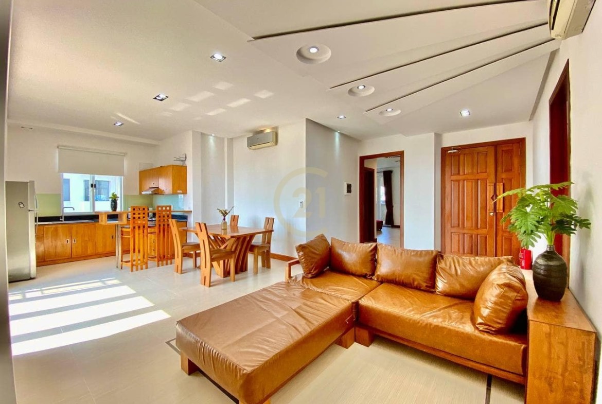 CLASSIC TWO BEDROOM FOR RENT