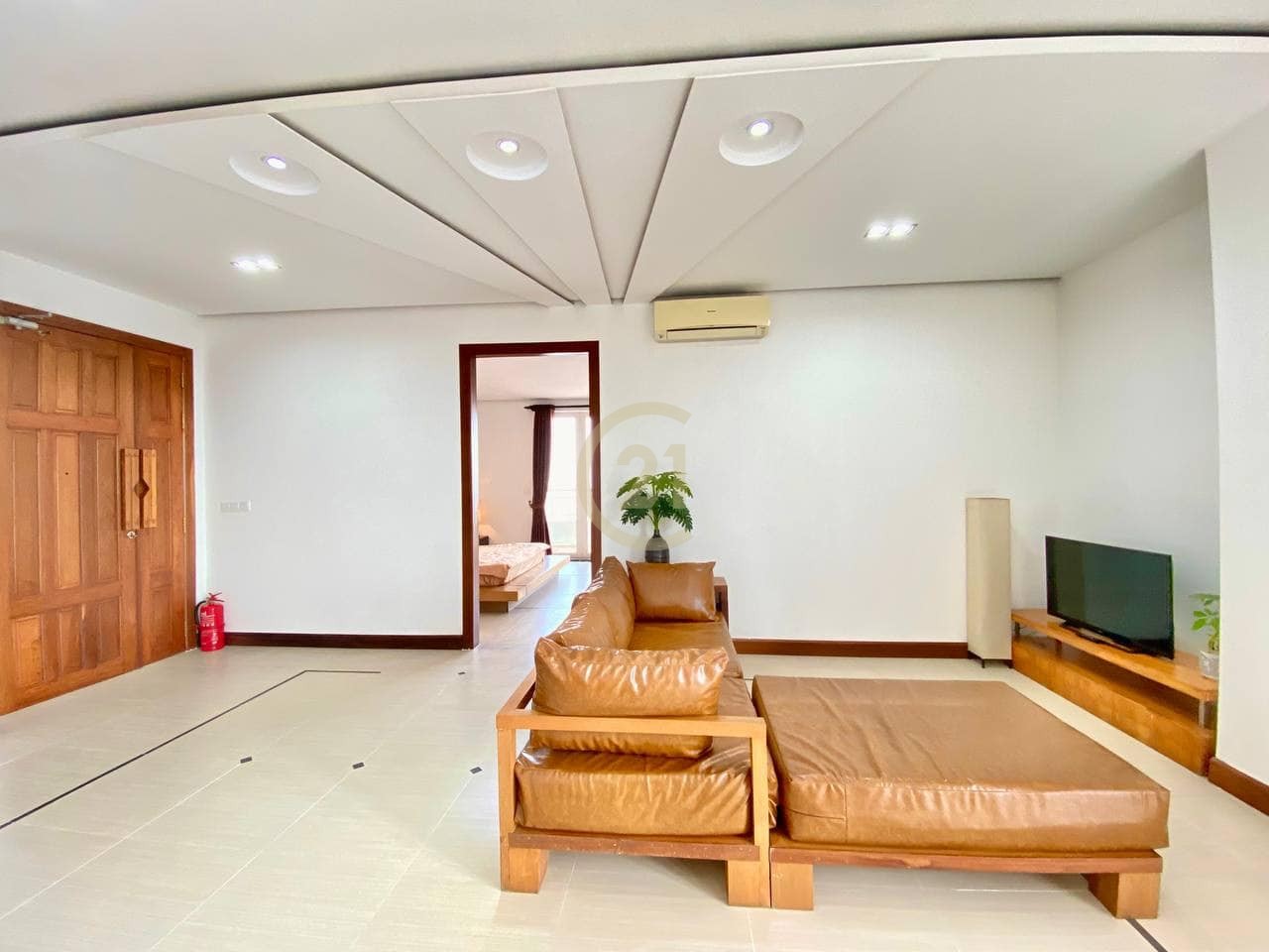 429590096_768942105293522_7219750916580303174_n CLASSIC TWO BEDROOM FOR RENT