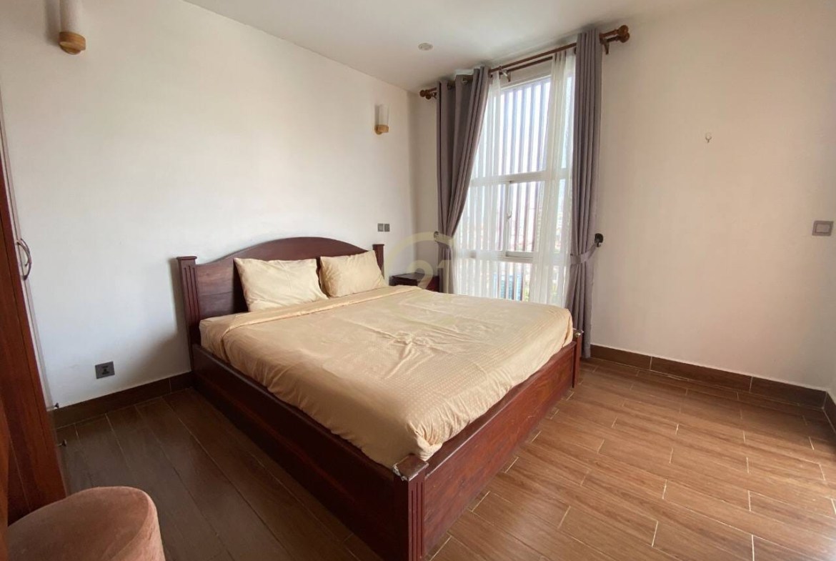 One Bed Serviced Apartment for rent At TTP