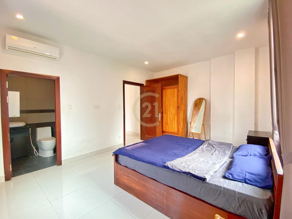 CLASSIC ONE BEDROOM FOR RENT