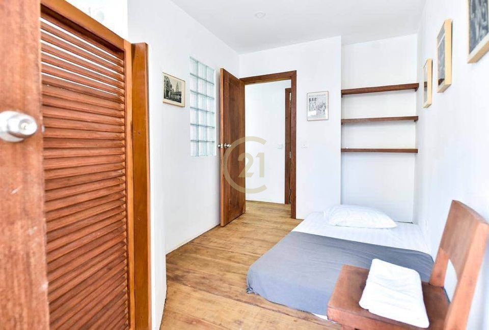RENOVATE THREE BEDROOM FOR RENT