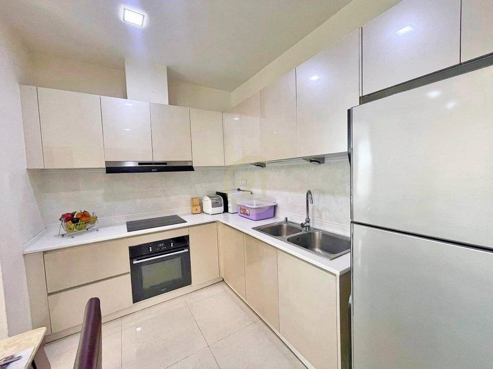 SPACIOUSE TWO BEDROOM FOR RENT
