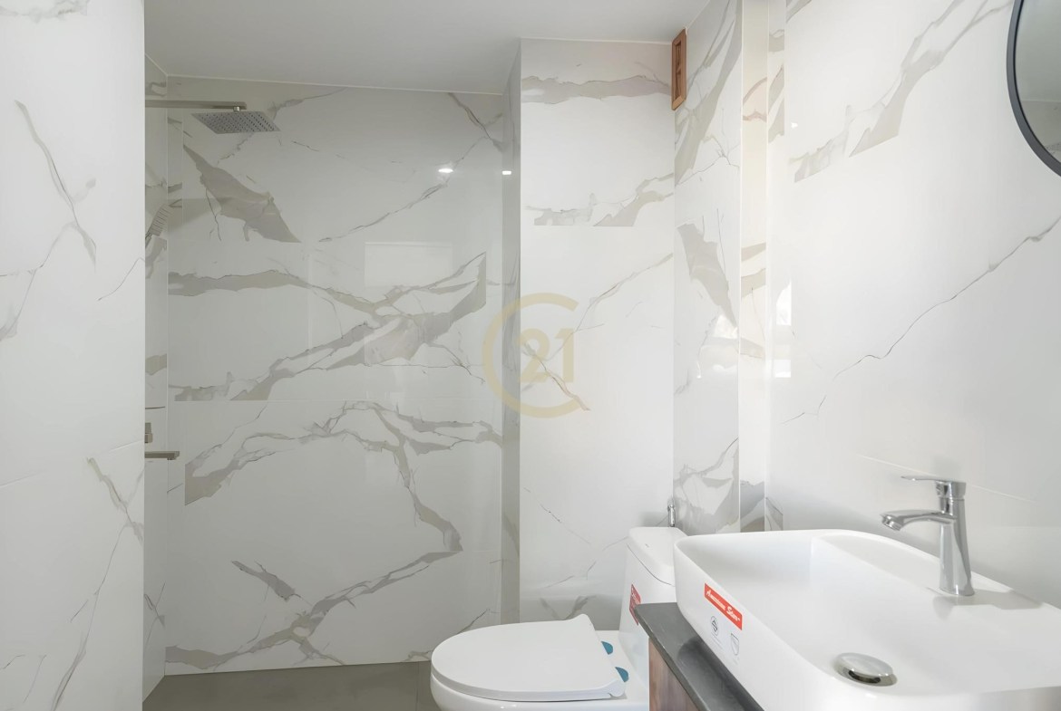 Modern 1 Bedroom for rent Near Royal Palace