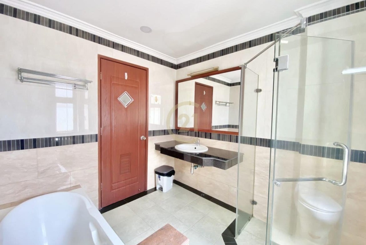 Modern 1 Bed Apartment for rent At BKK1