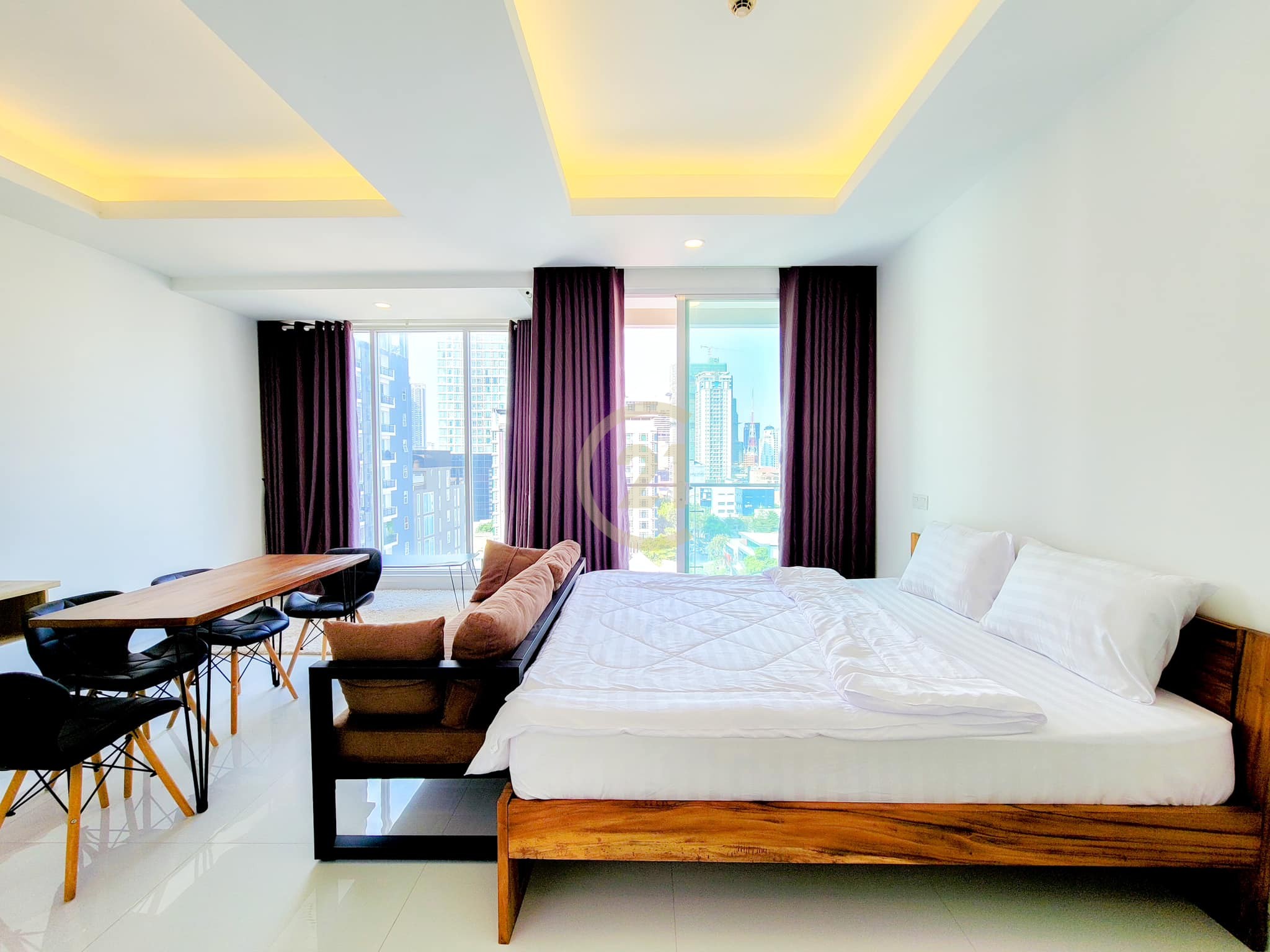 Modern Studio Apartment for rent at BKK1