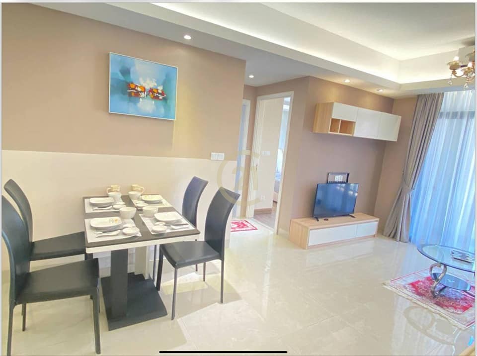 MODERN THREE BEDROOM FOR RENT