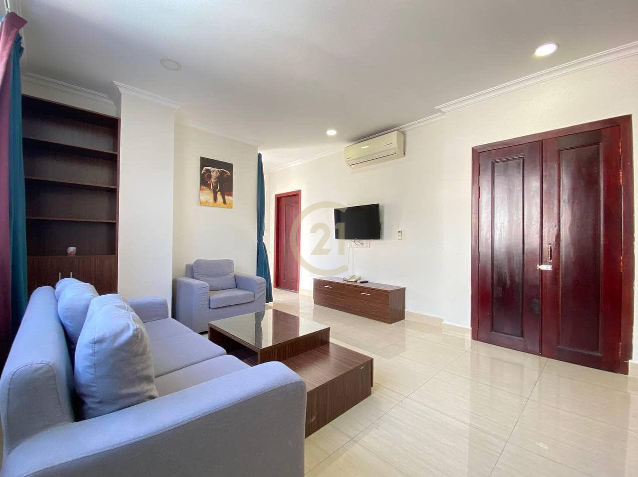 MODERN THREE BEDROOM FOR RENT