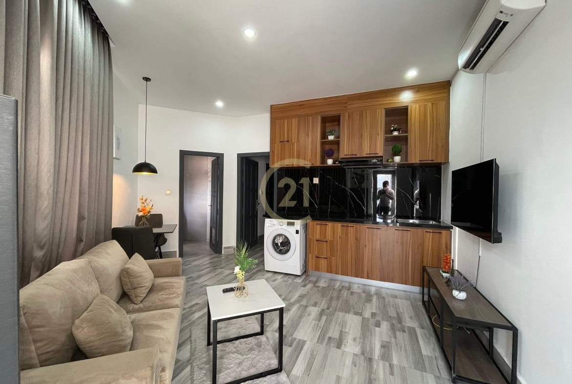 Modern Studio room for rent Near Russian Market