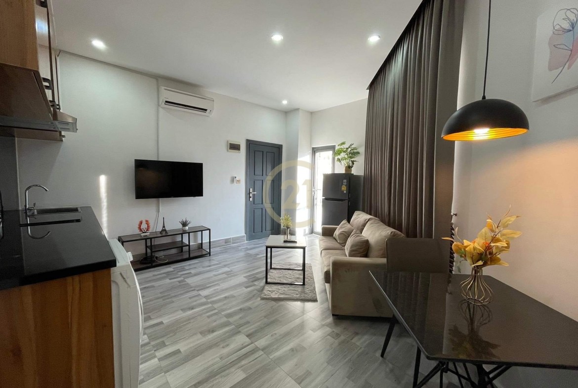 Modern Studio room for rent Near Russian Market