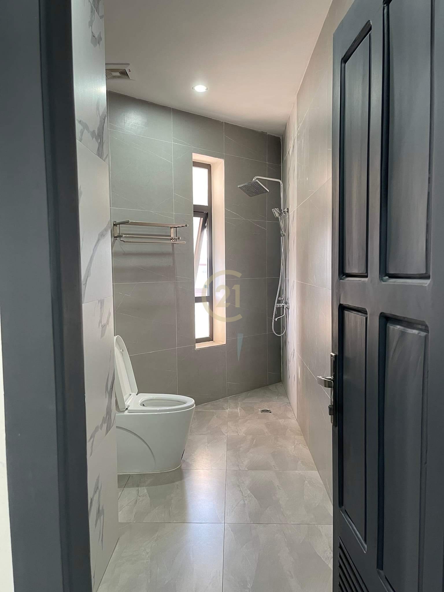 Modern Studio room for rent Near Russian Market