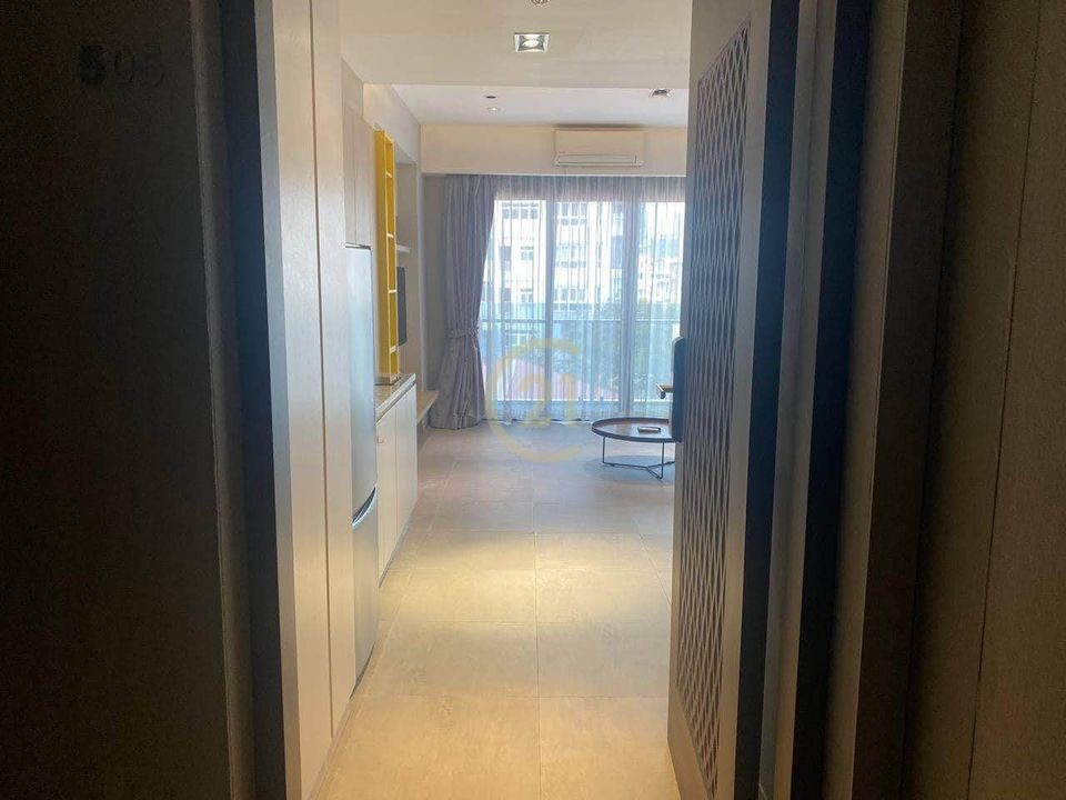 MODERN ONE BEDROOM FOR RENT