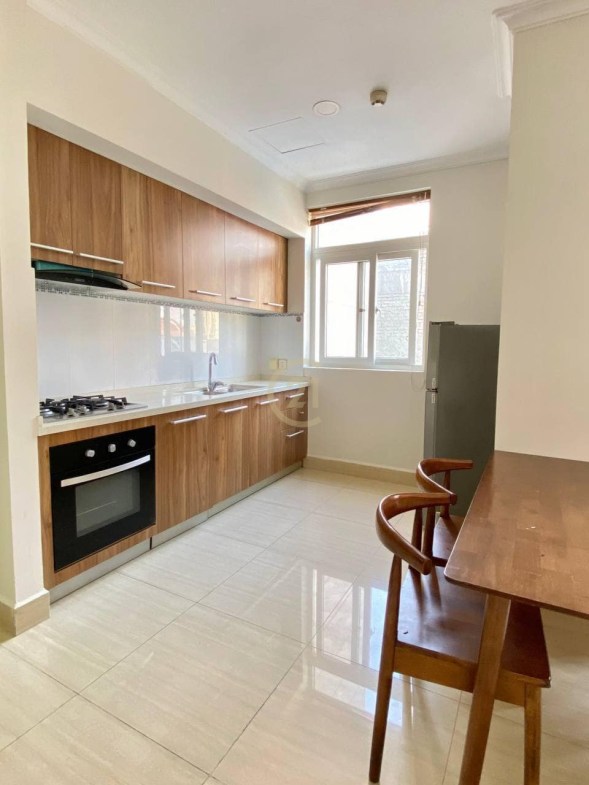 MODERN THREE BEDROOM FOR RENT