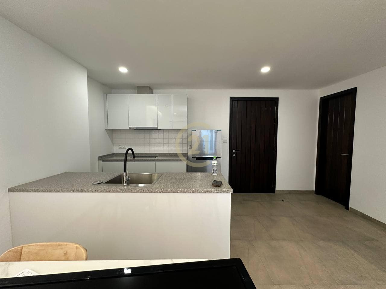 MODERN TWO BEDROOM FOR RENT