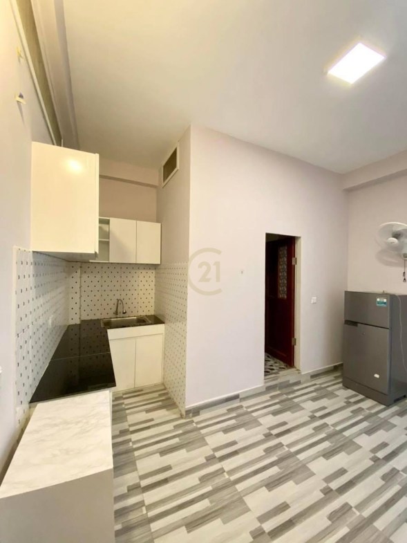 Two Bed Apartment for rent At Toul Tom Poung