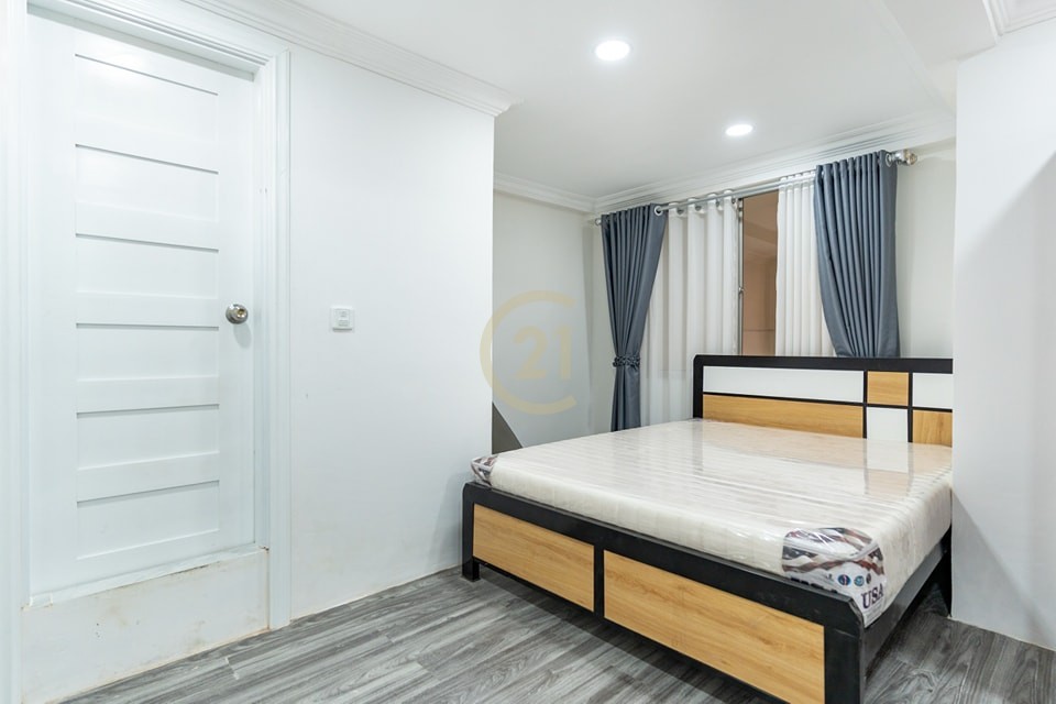 Special Price 2 Bed Ap for rent at Doun Penh