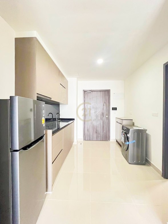 Spacious Studio room for rent In Bassac Area