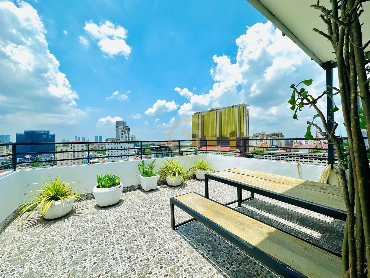 Modern Studio Apartment for rent At Tonle Bassac