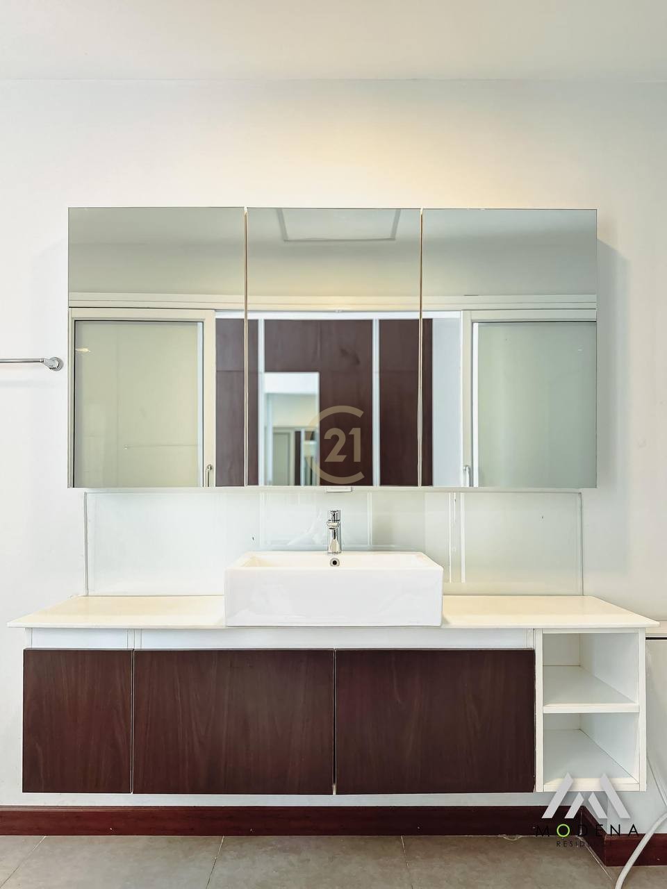 2 BR Apartment for rent at Tonle Bassac