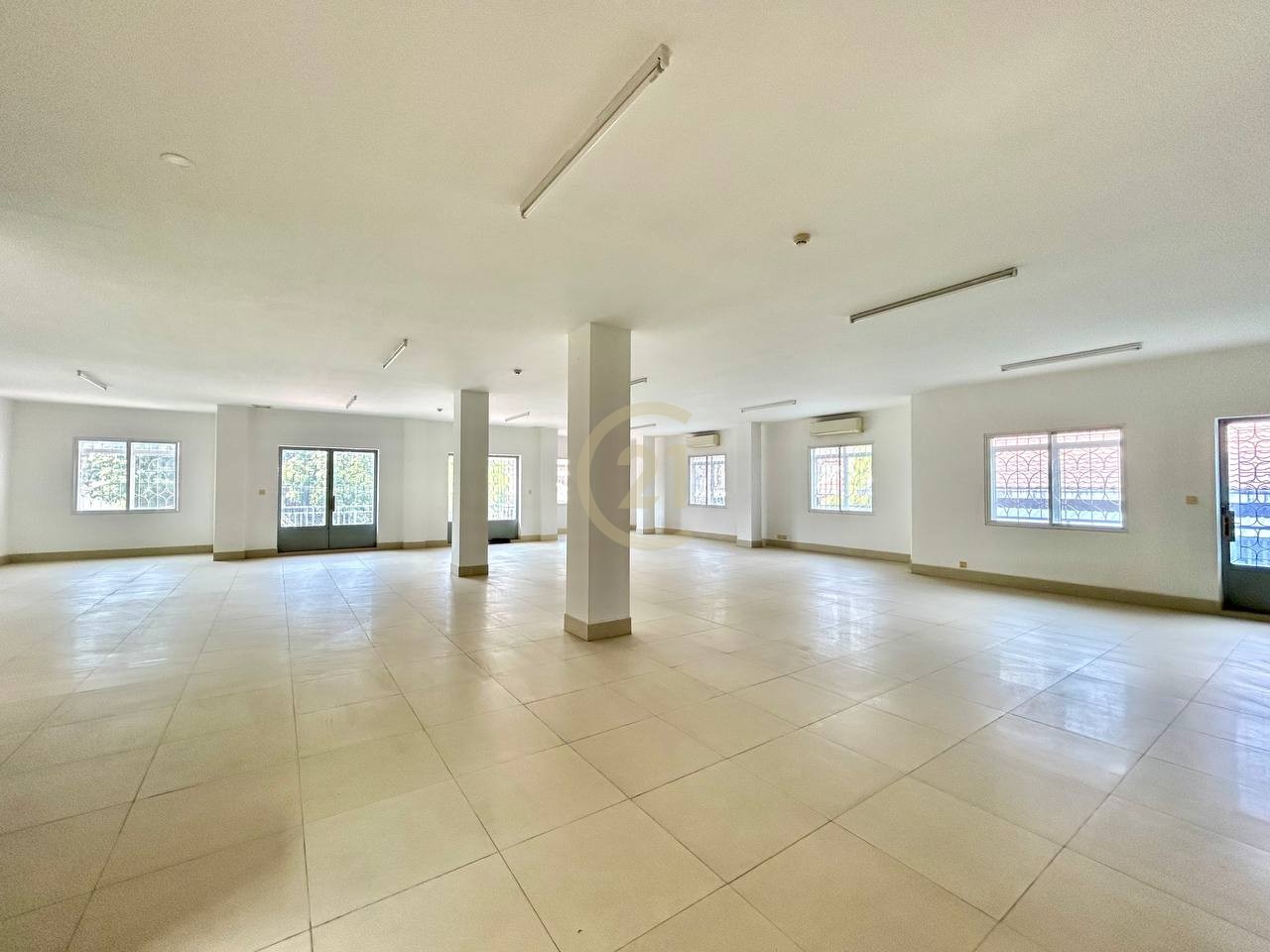 photo_12_2024-04-17_15-28-14 OFFICE FOR RENT AT DAUN PENH