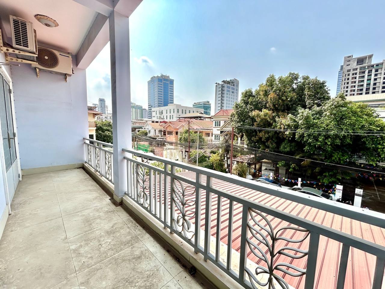 photo_16_2024-04-17_15-28-14 OFFICE FOR RENT AT DAUN PENH