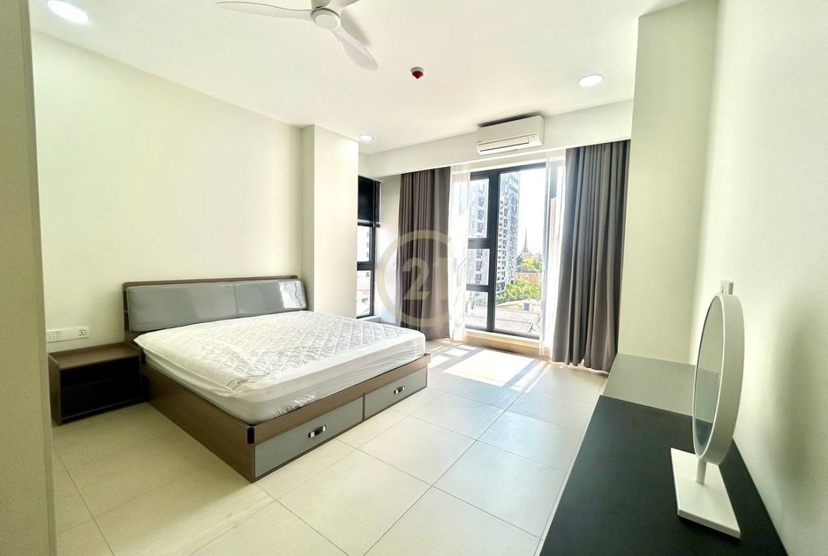 2 BEDROOM FOR RENT AT TONLE BASSAC