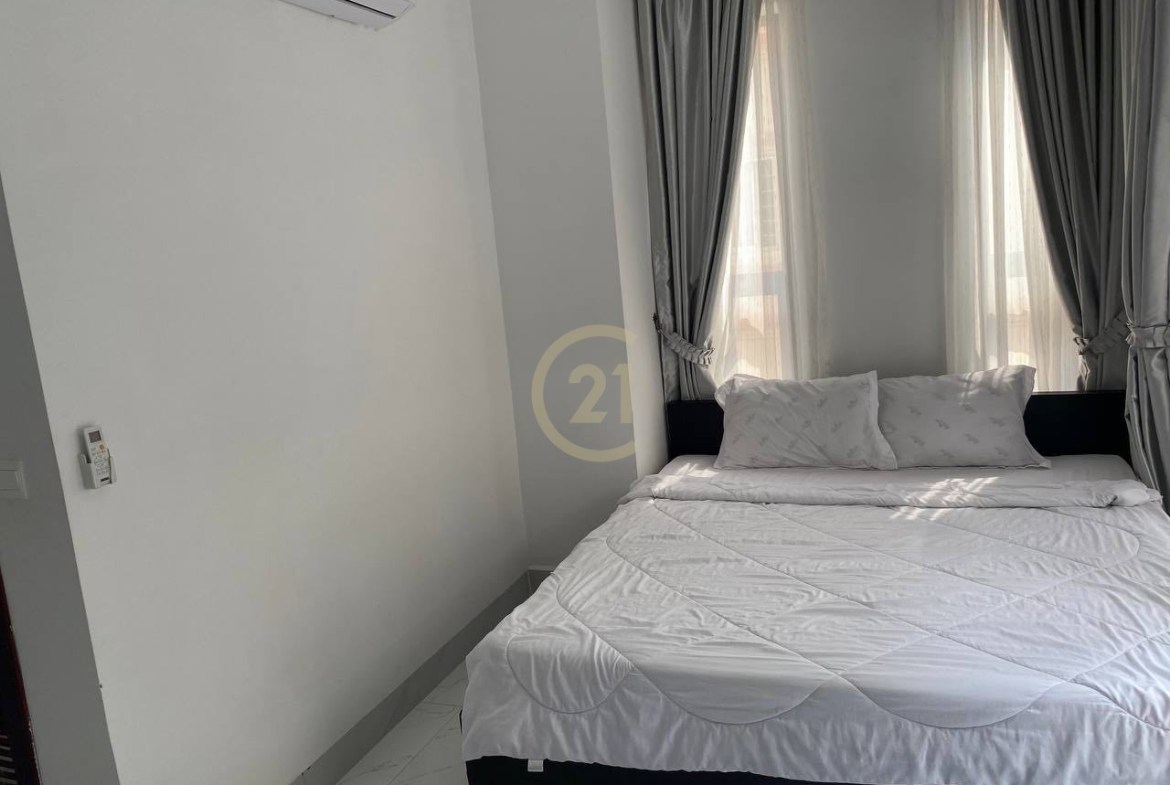 1 Bedroom Apartment for rent at Tonle Bassac