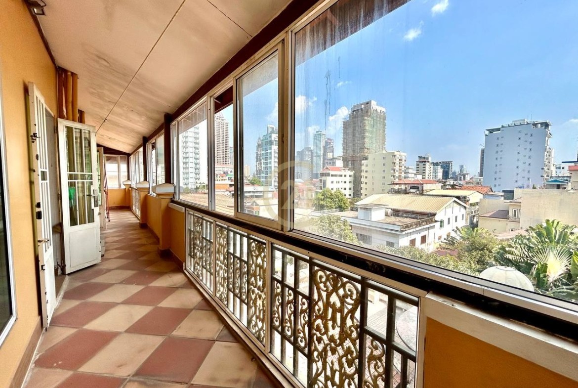 Good Price 1 Bed Apartment for rent at BKK3