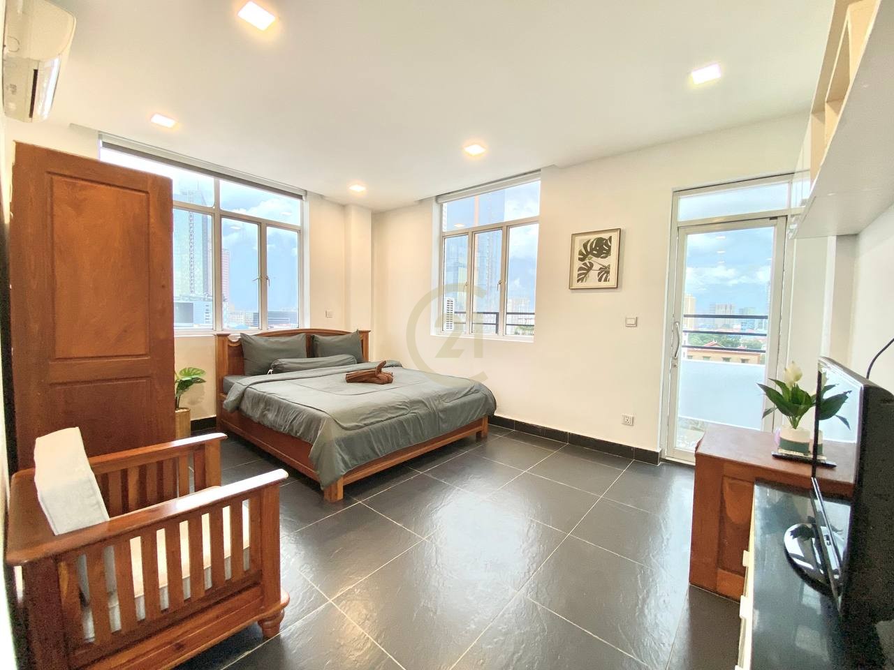 Brand new 1BR for rent at Tonle Bassac