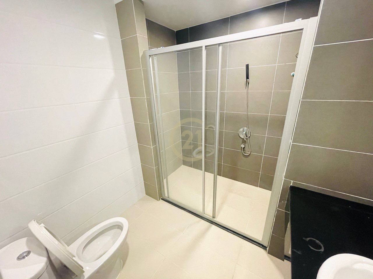 Shophouse For Sale At Peng Huoth