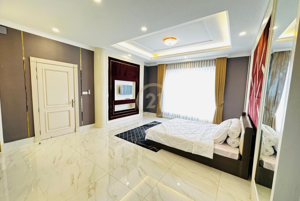 Queen A Villa for Rent Borey Chip Mong 598