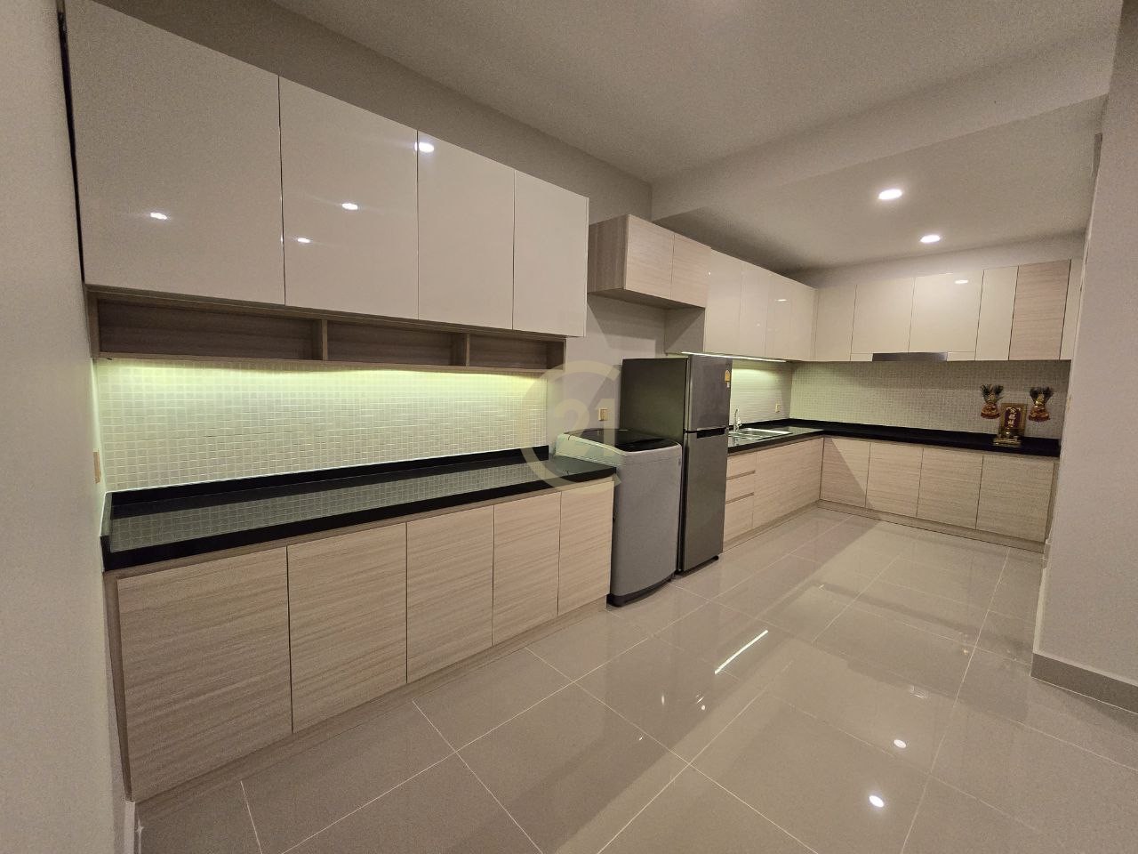 photo_2024-04-12_15-03-02