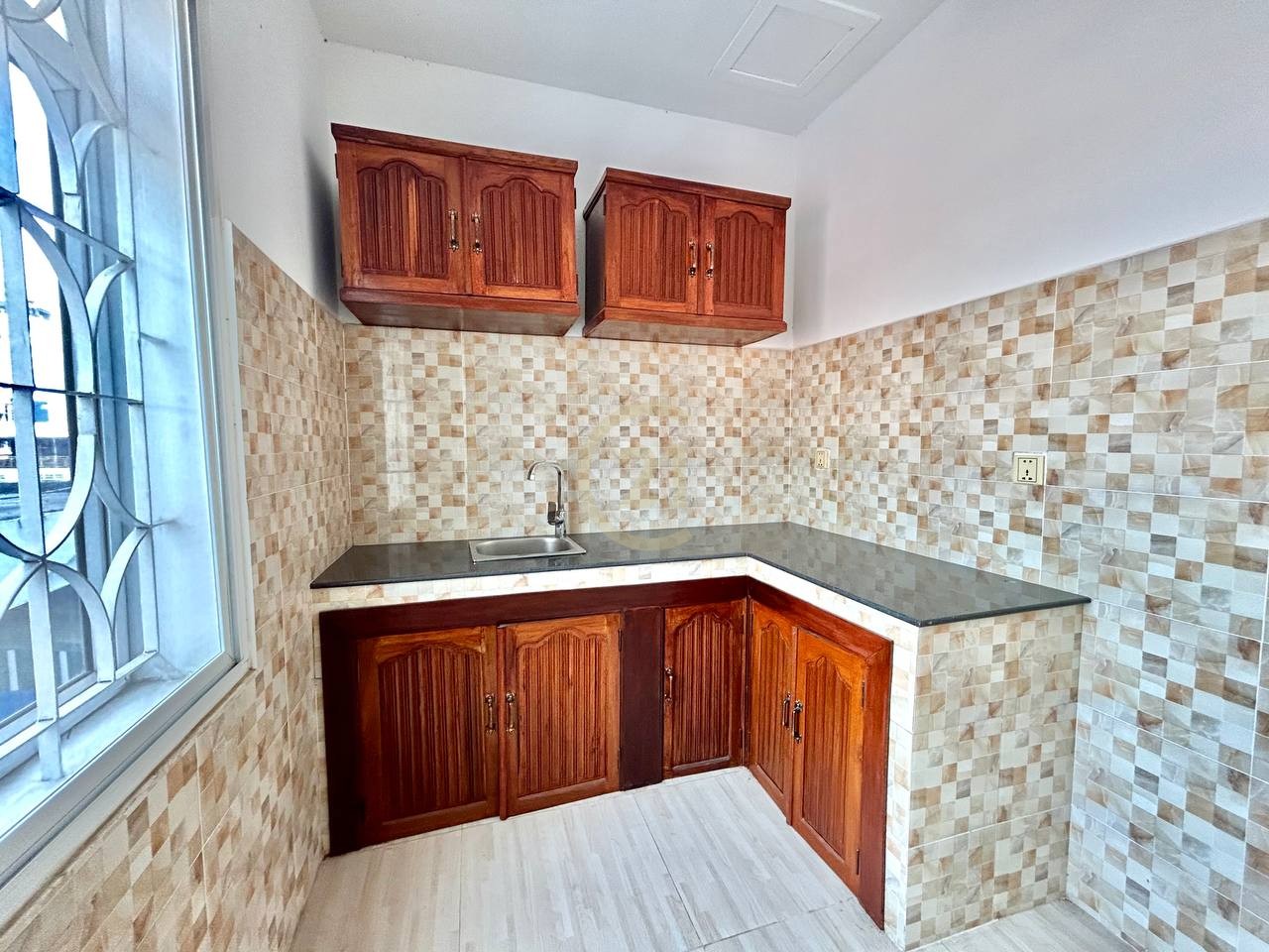 photo_20_2024-04-17_15-28-14 OFFICE FOR RENT AT DAUN PENH