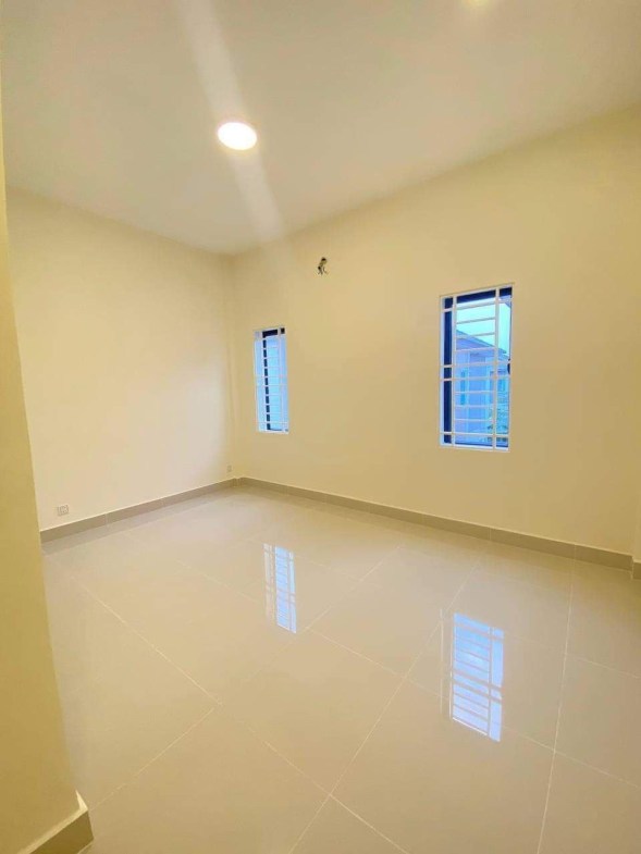 SHOP HOUSE FOR RENT AT PENGHOUT BOENGSNOR