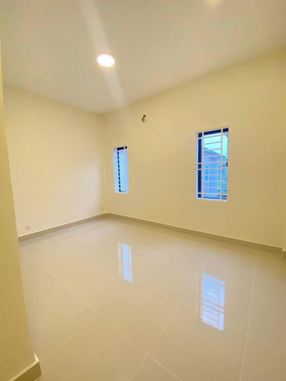 SHOP HOUSE FOR RENT AT PENGHOUT BOENGSNOR