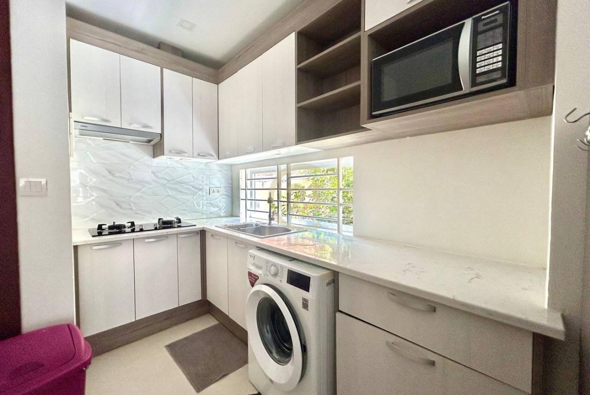 2 Bed Apartment for rent At Tonle Bassac