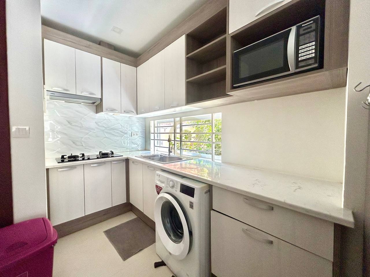 2 Bed Apartment for rent At Tonle Bassac