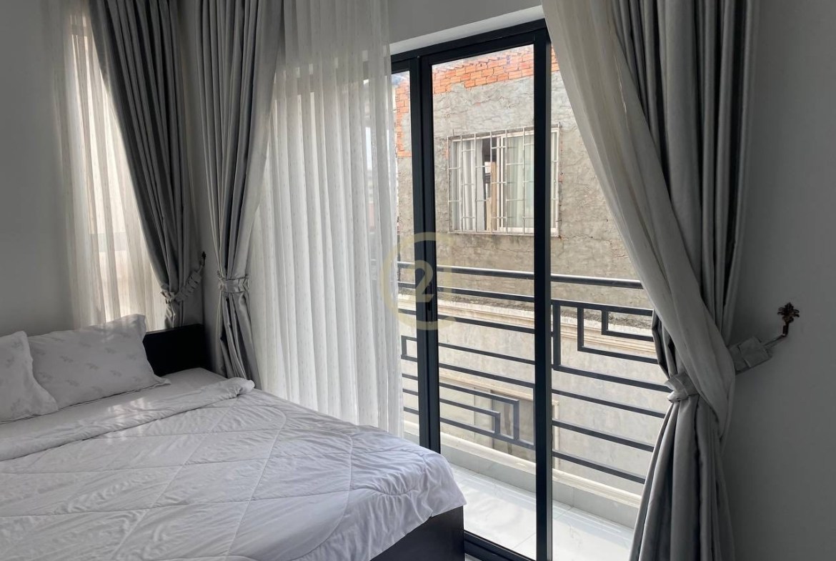 1 Bedroom Apartment for rent at Tonle Bassac