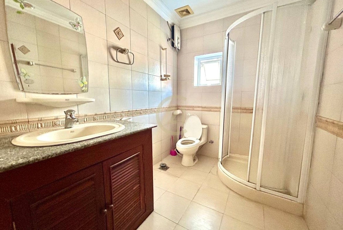 2 Bedroom Apartment for rent At BKK3