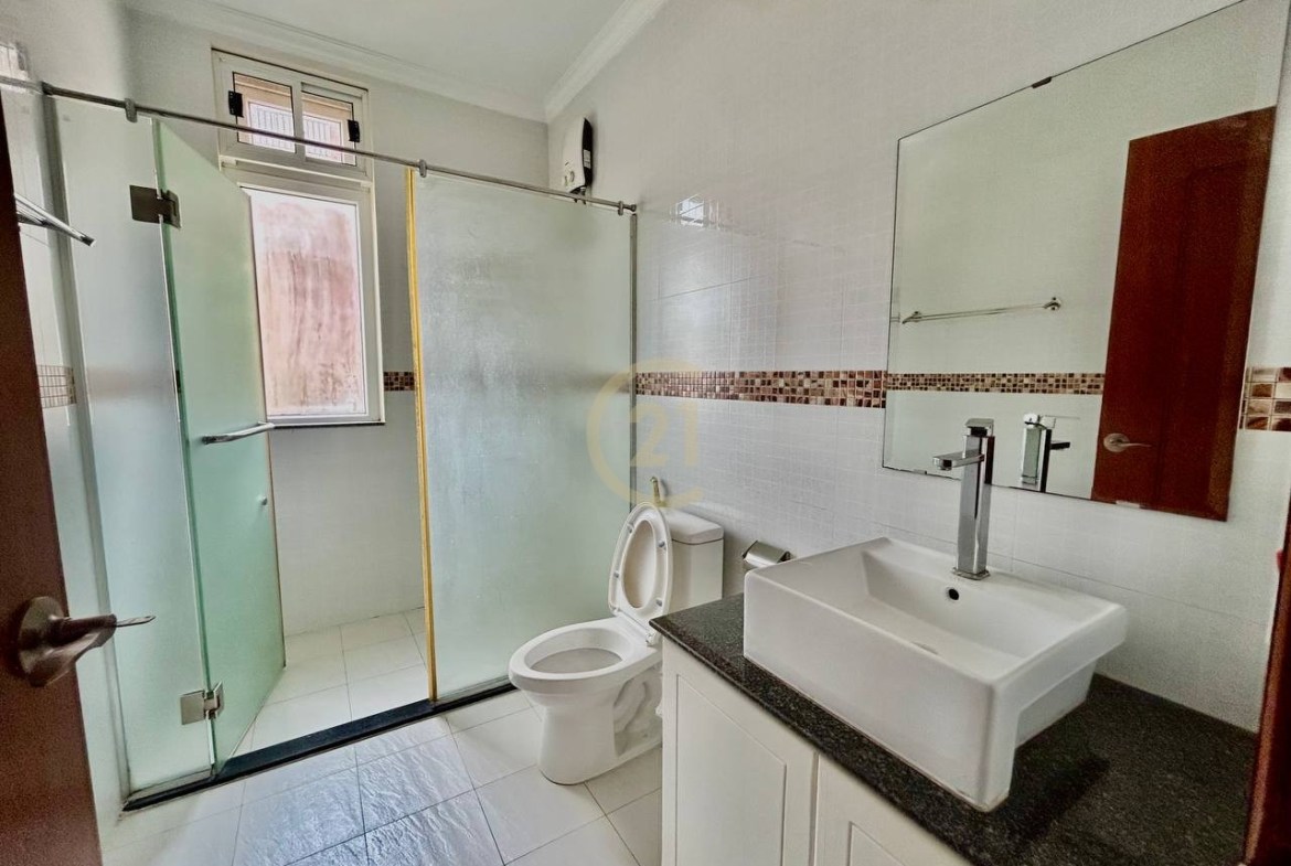2 Bedroom for rent at Tonle Bassac