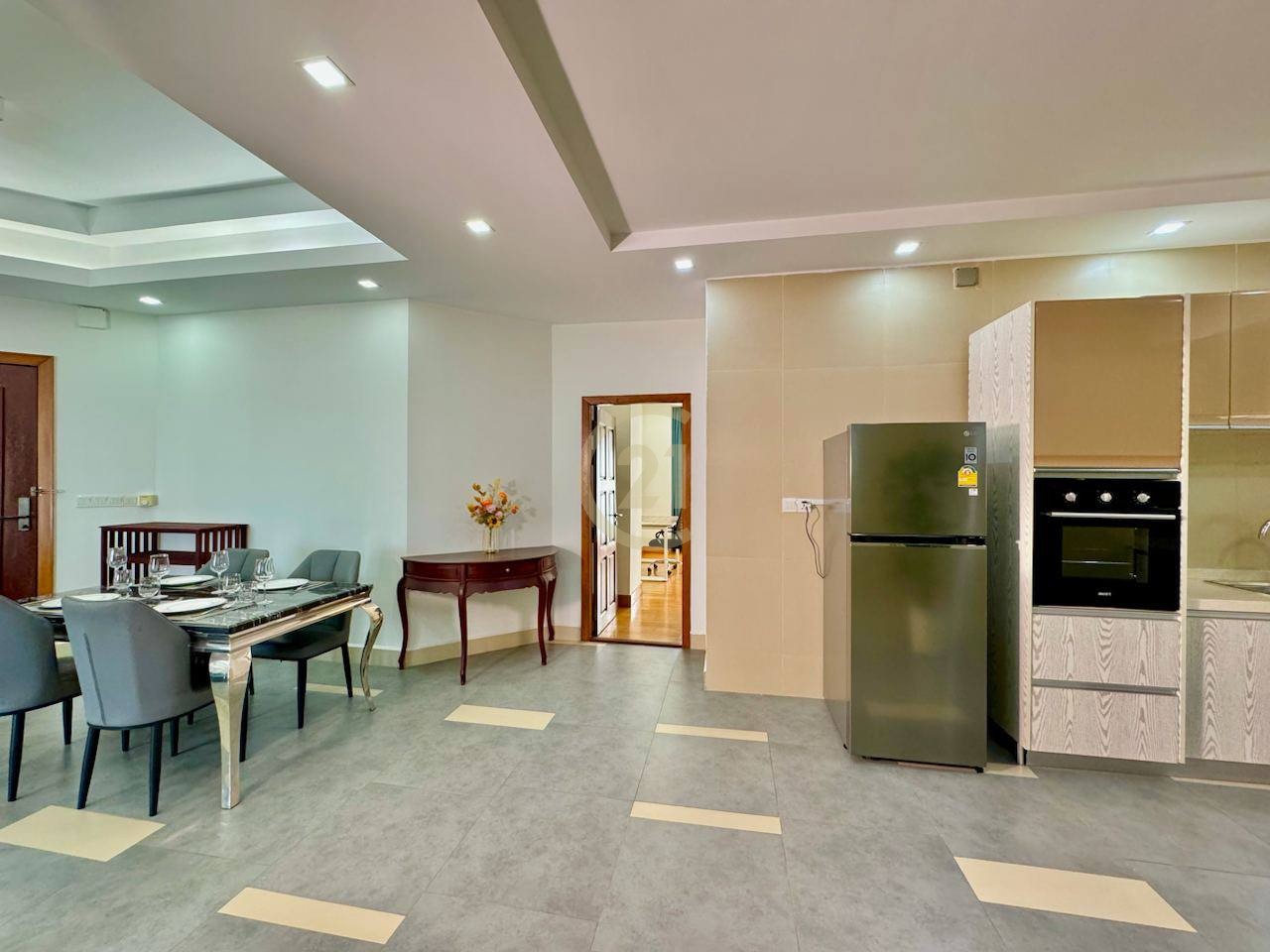 2 Bedroom Apartment for rent At BKK1