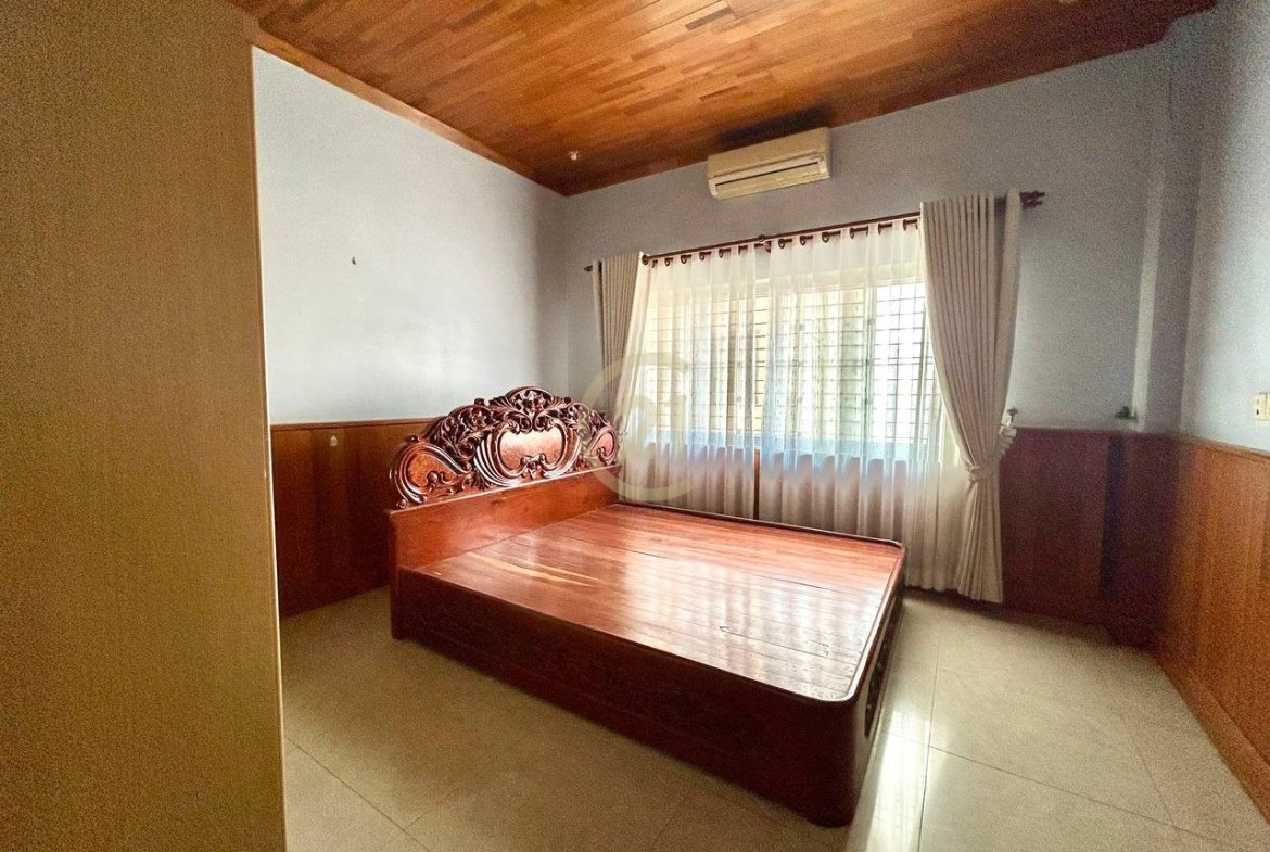 2 Bedroom Apartment for rent At BKK3