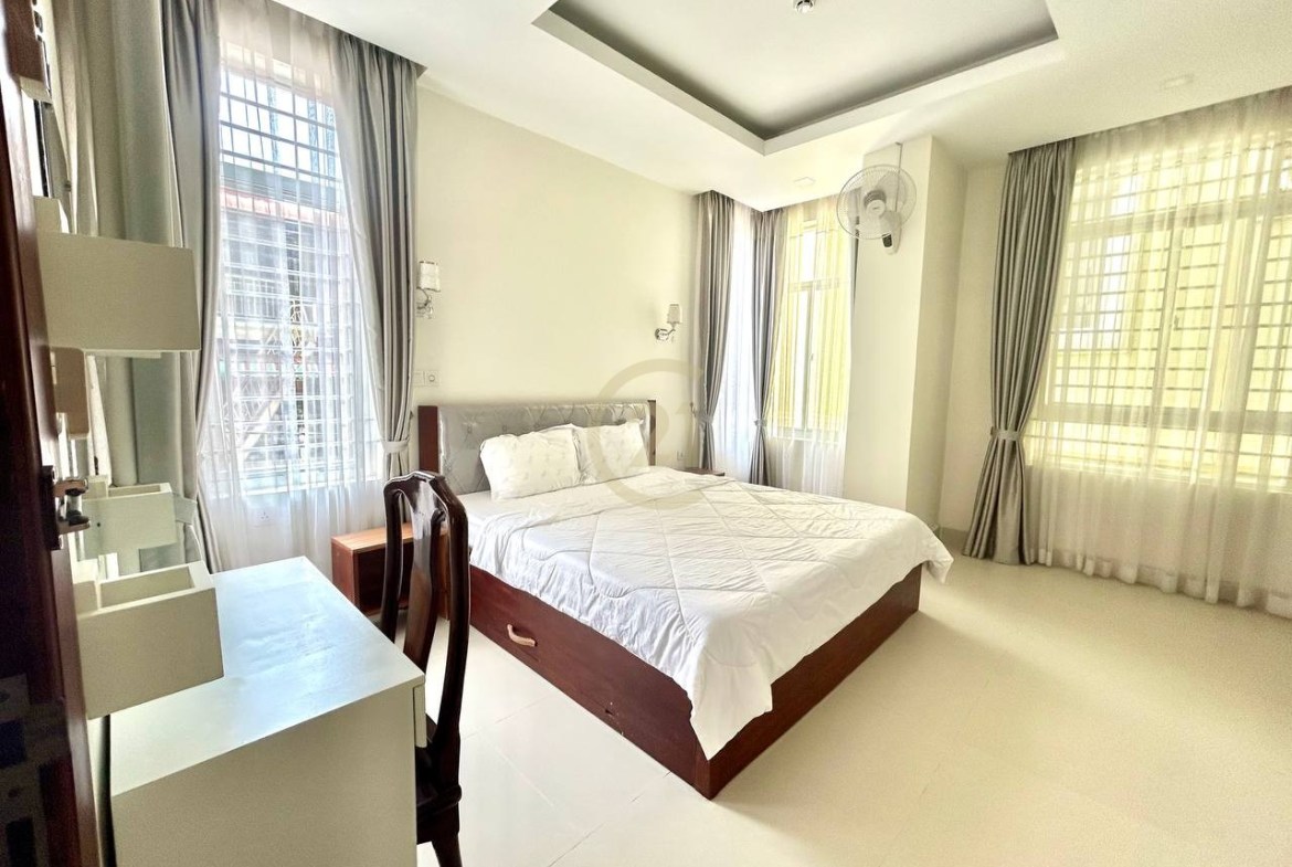 1 Bedroom Apartment for rent at Tonle Bassac
