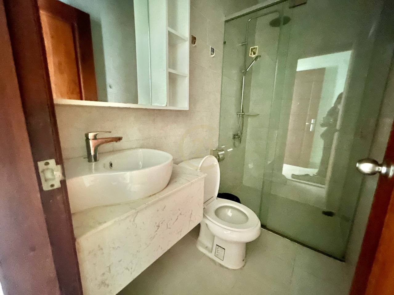 2 Bed Apartment for rent At Tonle Bassac