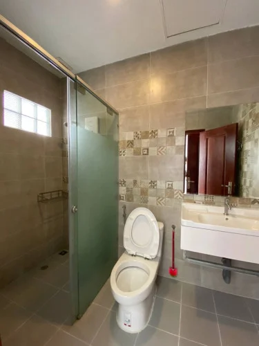 CLASSIC TWO BEDROOM FOR RENT