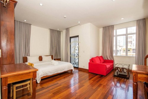 CLASSIC ONE BEDROOM FOR RENT