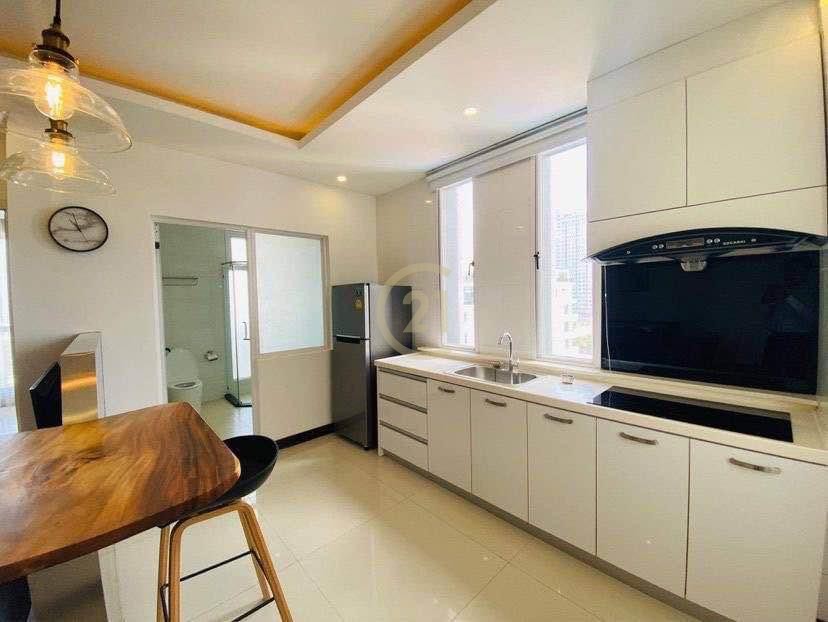WESTERN ONE BEDROOM FOR RENT
