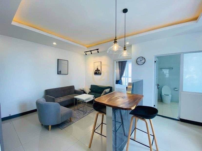 WESTERN ONE BEDROOM FOR RENT