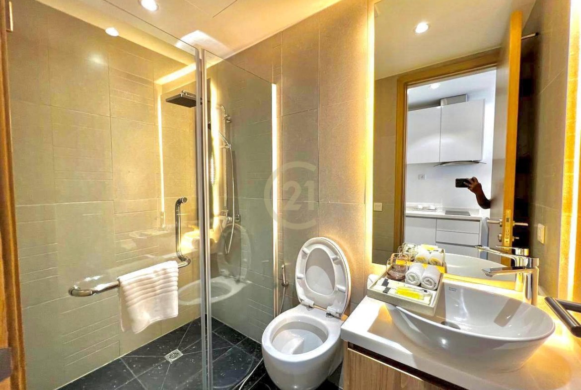 LUXERY STUDIO ROOM FOR RENT