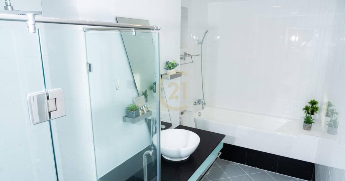 NICE TWO BEDROOM FOR RENT